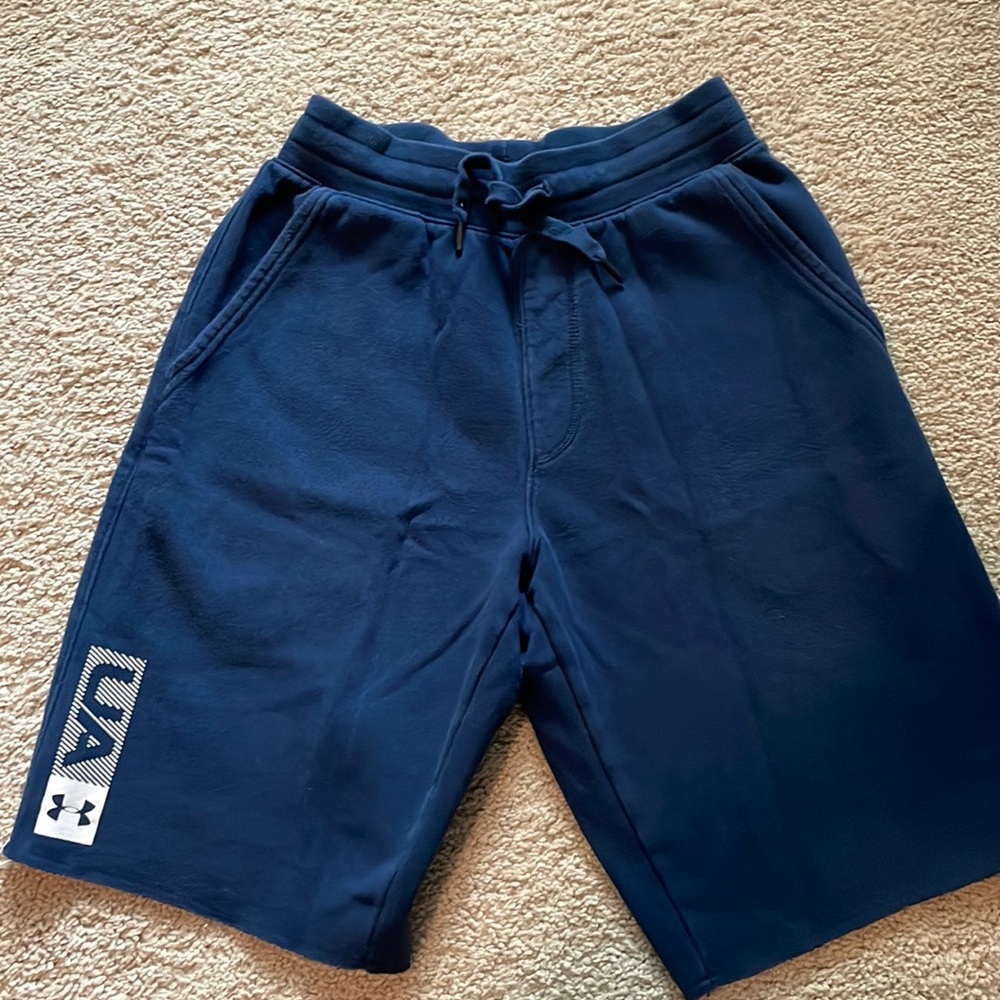 Under Armour mens athletic shorts